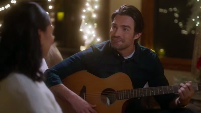 - You don't play anymore?
- No, not really. - Yuletide the Knot