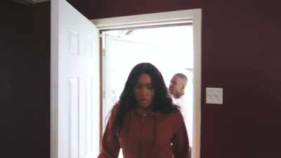 - You don't sound so happy to see me, - Queen of the Trap House 2: Taking the Throne