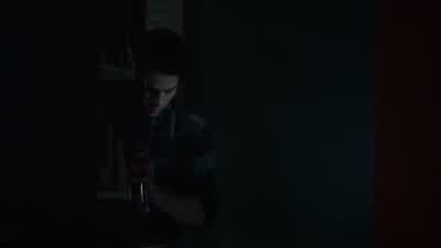 You dropped your phone. - Teen Wolf