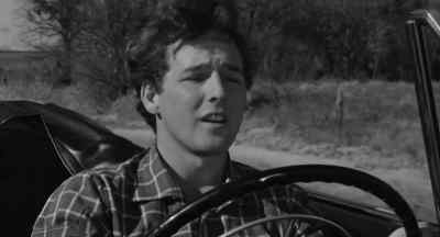 - You ever hear from Duane?
- Had a postcard. - The Last Picture Show