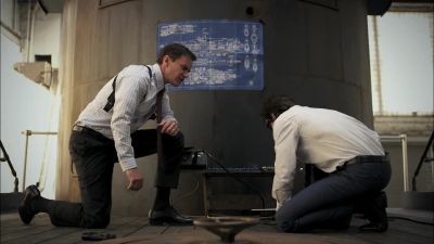 You ever safe-cracked a submarine? - White Collar
