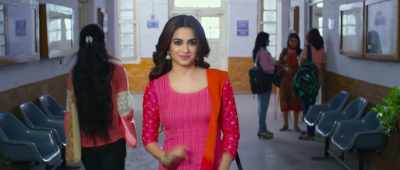 You exercise your might
only on me. - Shaadi Mein Zaroor Aana