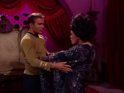 You find me beautiful. - Star Trek