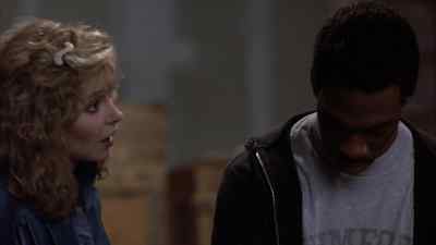 - You find something?
- Coffee grounds. - Beverly Hills Cop