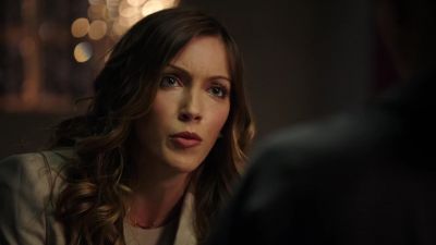 You fire a shot,
we'll come running. - Arrow