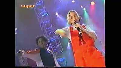 - ♪ You found out ♪ - Aaron Carter: The Little Prince of Pop