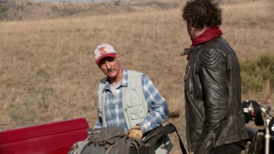 You from the government - Tremors 5: Bloodlines