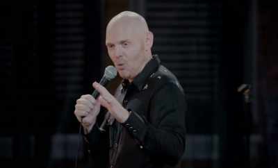 You get 2,500 to 3,000 people a whack. - Bill Burr: Walk Your Way Out