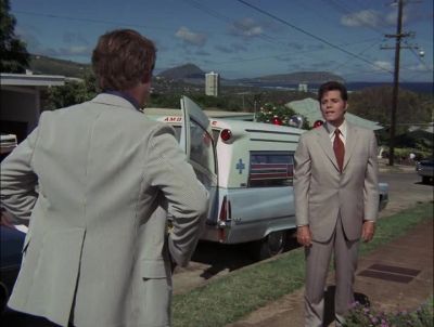 YOU GET "A"
FOR MARKSMANSHIP, JERRY -- - Hawaii Five-0
