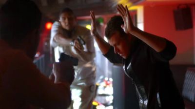 You, get your hands up right now. - CSI: Miami