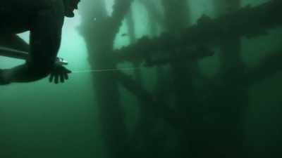 -You get another one?
-[ron]  yeah, we gotta
 another one. - Deadliest Catch: Bloodline