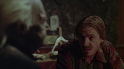 You get to runnin' with the wrong crowd - Texas Chainsaw Massacre: The Next Generation