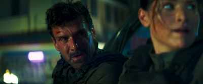 You get to that gun,
I'll be a distraction. - Werewolves