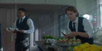 You get the drive
from Laura? - Nancy Drew