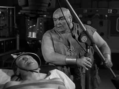 You, get these straps off of me. - Bride of the Monster