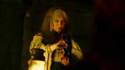 You give me money now or Bella - The Munsters