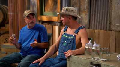 You go to flavorin' this, - Moonshiners: Master Distiller