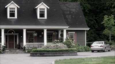 You go in and find Vedders alone, - Garage Sale Mystery: A Case Of Murder