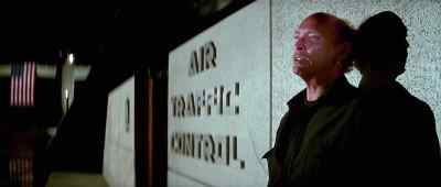 You going to kill me now, Snake? - Escape from New York