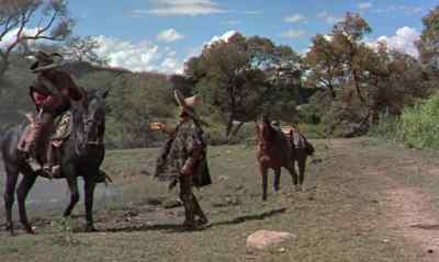 - You gonna cross?
- Si. - The Wonderful Country