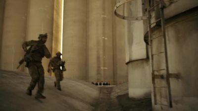 You gonna fit in here? - SEAL Team