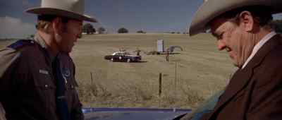 You gonna let him
get away with that, Captain? - The Sugarland Express