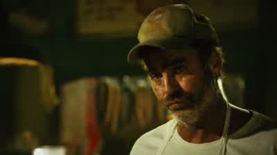 You gonna look. - Planet Terror