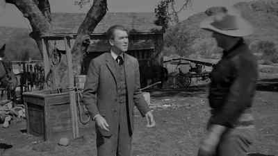 - You got a gun?
- Yes... - The Man Who Shot Liberty Valance
