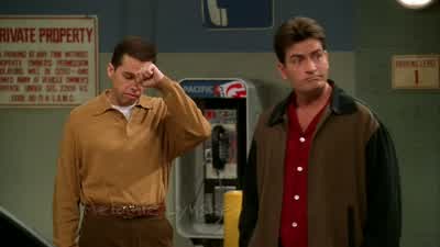 You got a nice swing. - Two and a Half Men