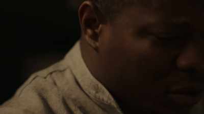 - You got a piece?
- Nah, man, I'm-- - The Chi