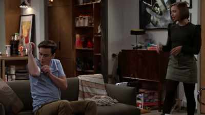You got a tattoo?
Are you insane? - Call Your Mother