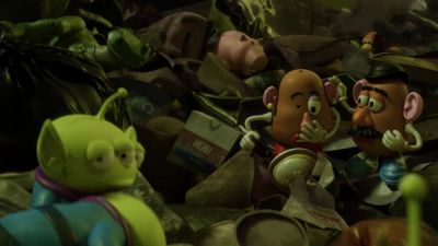 You got all your pieces? - Toy Story 3