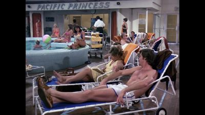 You got anything to read? - The Love Boat