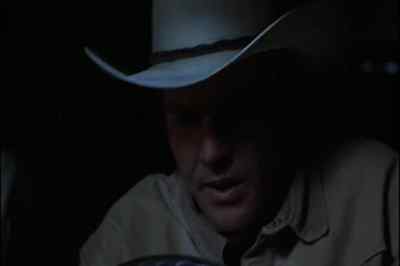 - You got it in gear.
- What? - Flesh and Bone