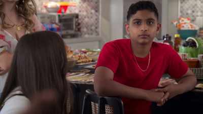You got kids fighting
and getting suspended, - Cheaper by the Dozen