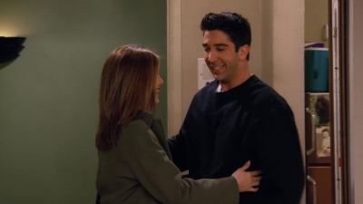 -You got my message?
-You are right on time. - Friends