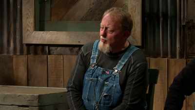 You got plenty alcohol,
apple pretty good, - Moonshiners: Master Distiller