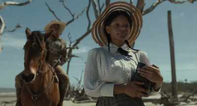 ♪ You got
Some real pretty teeth, Nettie ♪ - The Color Purple