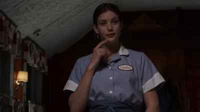 You got somethin' on your chin. - Heavy