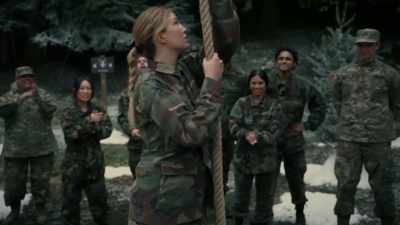 - You got this, Vi - Private Princess Christmas