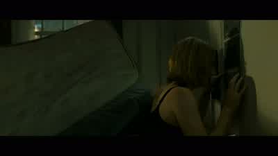 You got to open the door. - Panic Room