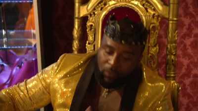 You got two
beautiful women here, - Caught in the Act: Unfaithful