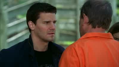 You got two ways to look at this. - Bones
