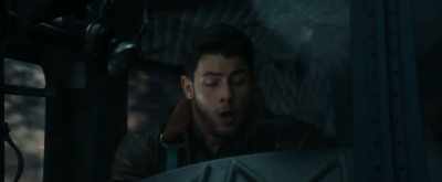 You gotta connect
the flight-control rod - Jumanji: Welcome to the Jungle
