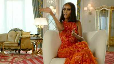 You gotta go left,
you go right, - The Real Housewives of Dubai
