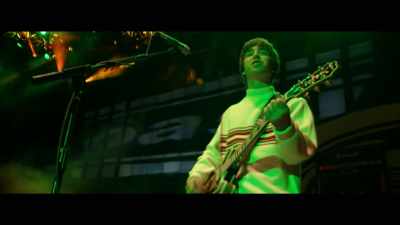 ♪ You gotta, you gotta
You gotta make it - Oasis: Knebworth 1996