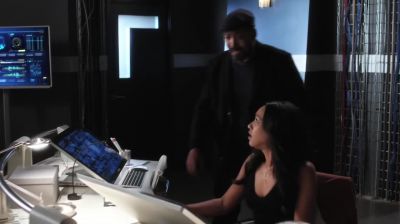 You gotta stop this guy. - The Flash