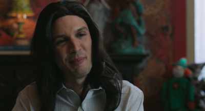 - You were graverobbing.
- Why, Trevor, - Dicks: The Musical