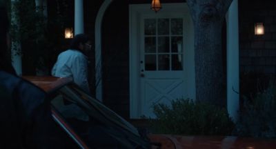 You grew up here? - The Shrink Next Door