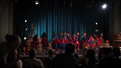 You guys came! - Supergirl